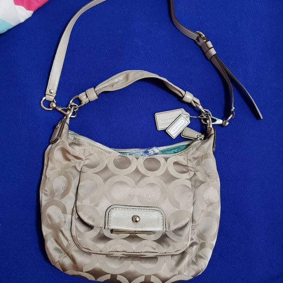 Coach Bags Authentic Coach Crossbody Purse Wgold Hardware Poshmark